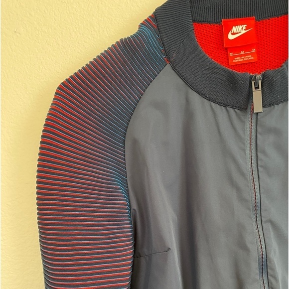 Unisex Nike Red & Blue Lightweight Baseball Jacket M - Picture 6 of 9